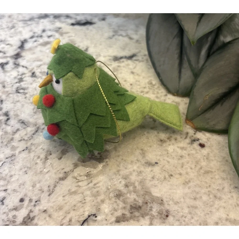Felt Bird Ornaments Featherly Friends Wondershop Set Of 7 Christmas Tree Santa